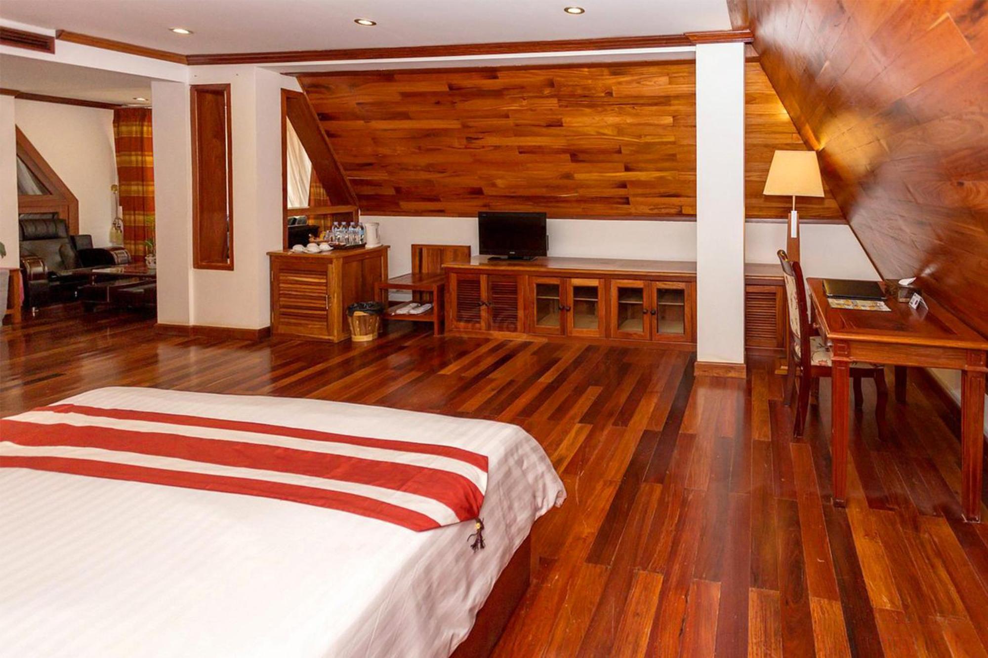 Cheathata Cta Hotel Siem Reap Buitenkant foto