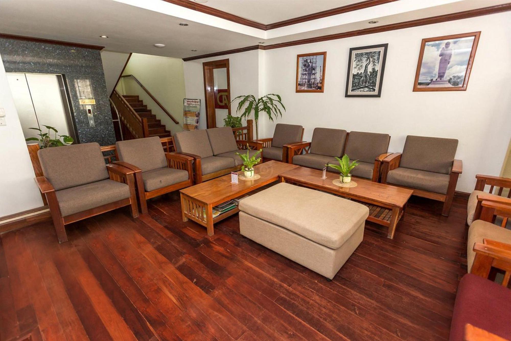 Cheathata Cta Hotel Siem Reap Buitenkant foto