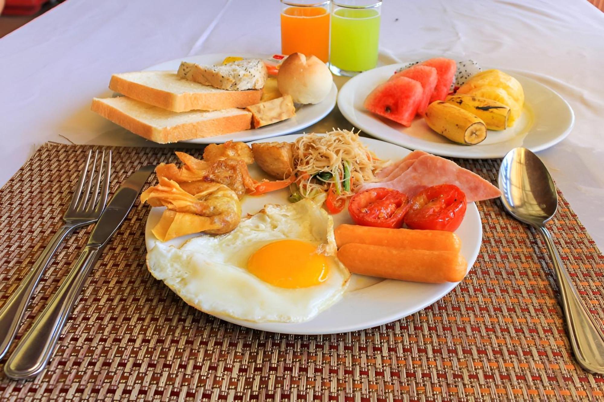 Cheathata Cta Hotel Siem Reap Buitenkant foto